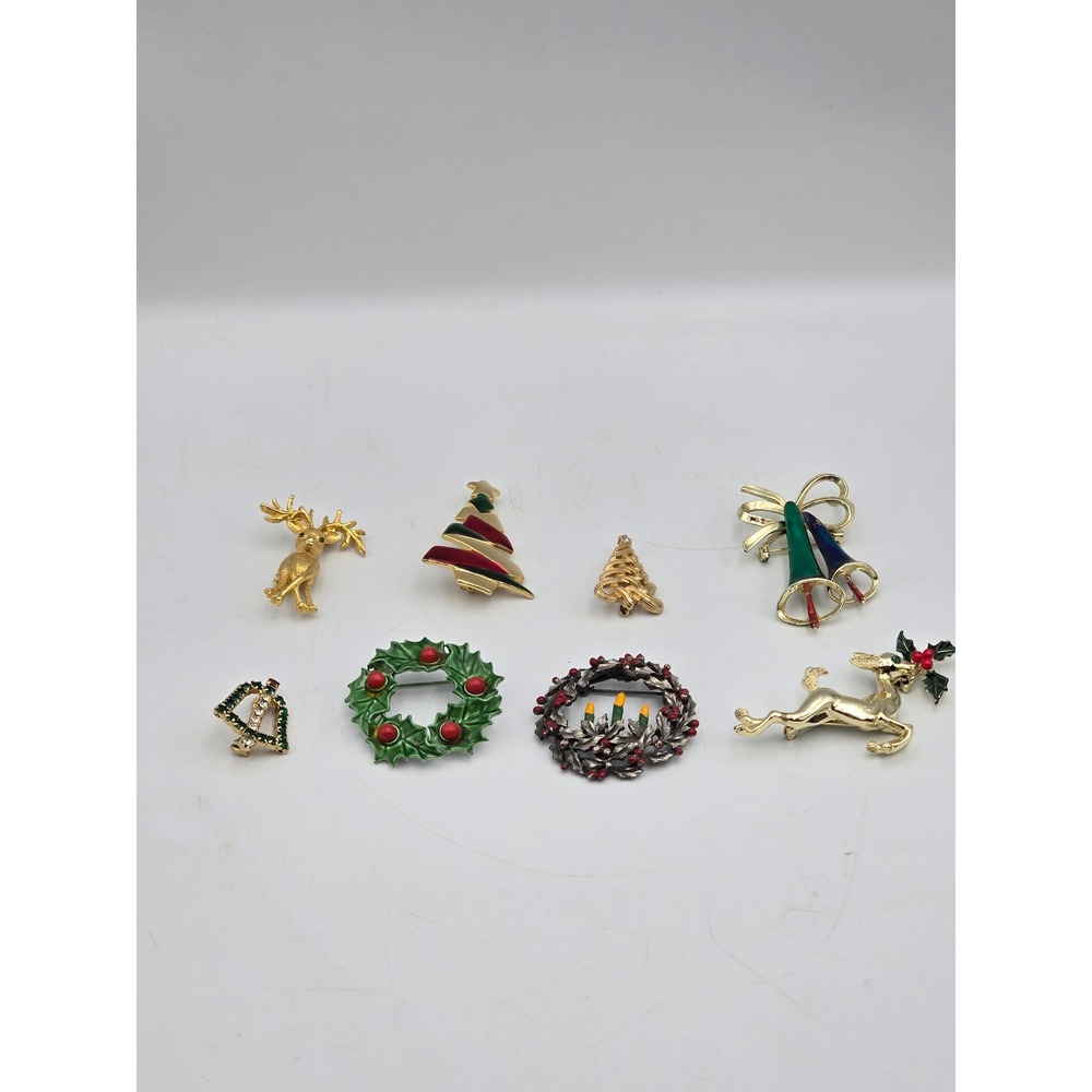 Christmas Brooch Lot Women OS Multicolor Good Vintage Holiday Pins 8pc